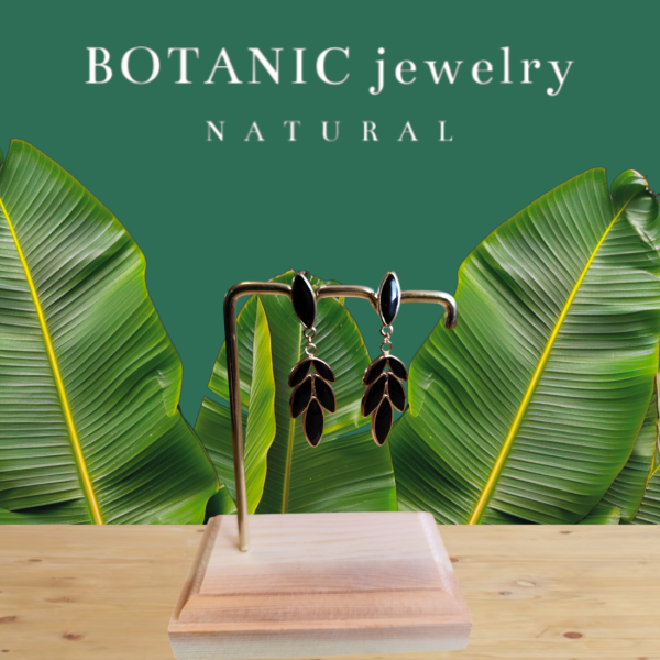 Boucles d'oreilles feuilles noires
