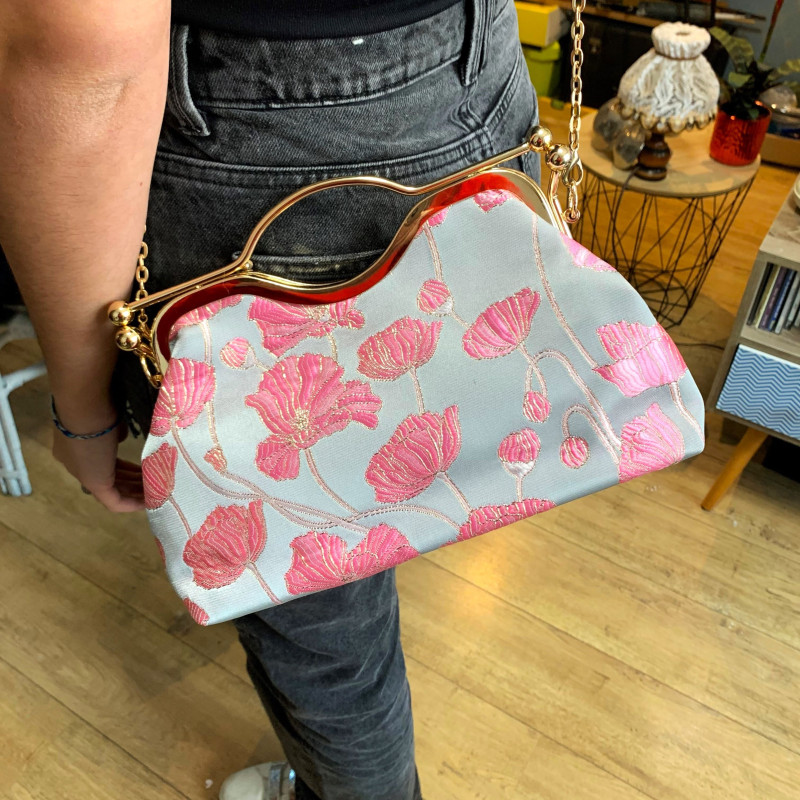 Sac a main tissu gris satine et fleur rose